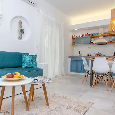 アパート Elaya Cycladic Apartment, Naxos Town, By Naxosvibe *