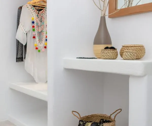 Elaya Cycladic Apartment, Naxos Town, By Naxosvibe Apartment *