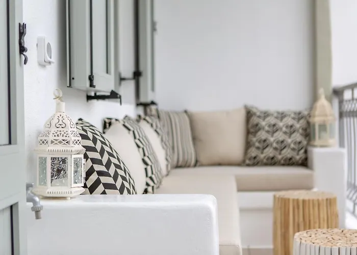 Elaya Cycladic Apartment, Naxos Town, By Naxosvibe *