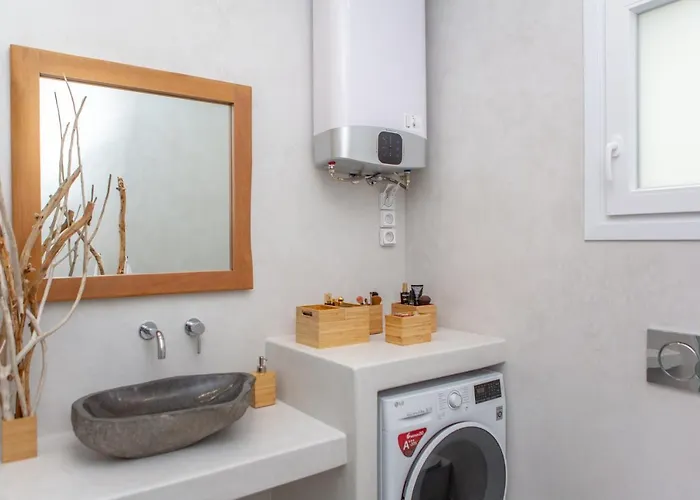 Apartment Elaya Cycladic Apartment, Naxos Town, By Naxosvibe *